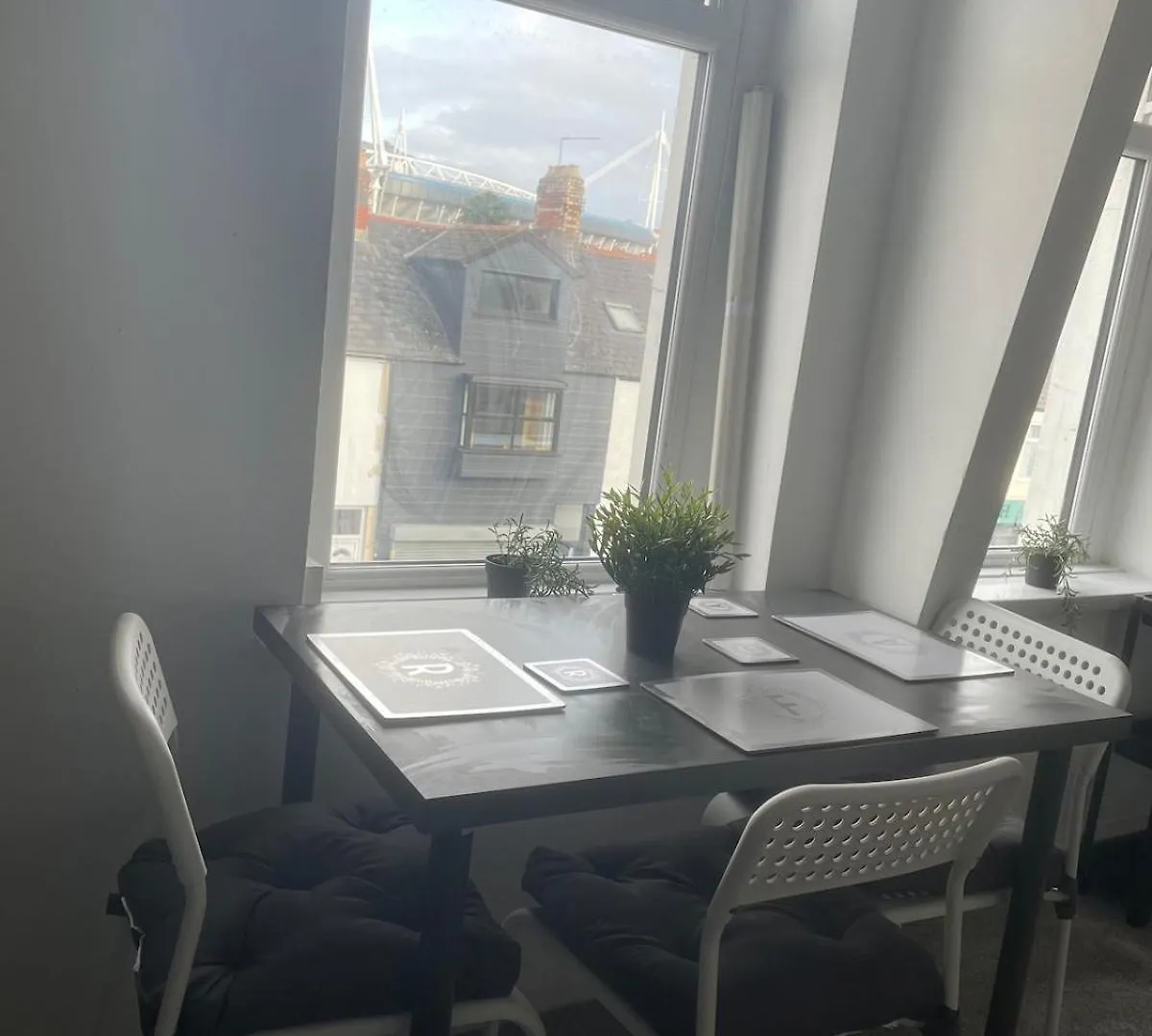 Modern Flat In City Centre Cardiff United Kingdom